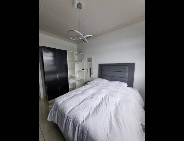 2 BEDROOM APARTMENT FOR SALE IN UMHLANGA RIDGE